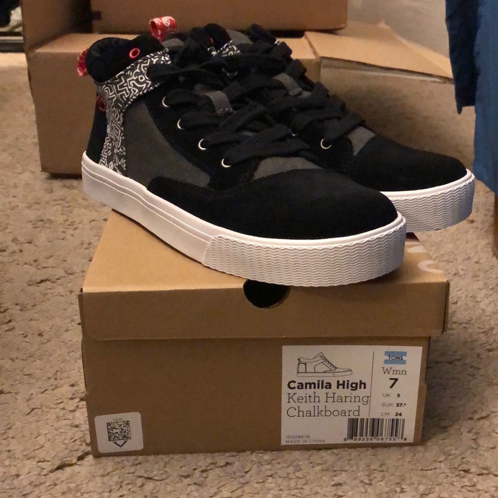 Toms Keith Haring Chalkboard Sneakers